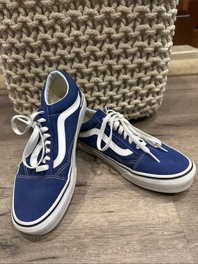 Vans Old Skool men’s or womens  Blue Canvas & Suede Sneakers